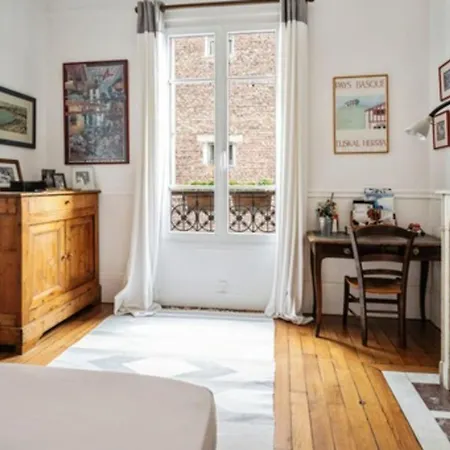 Lumineux Avec Balcon Au Cœur De Appartement